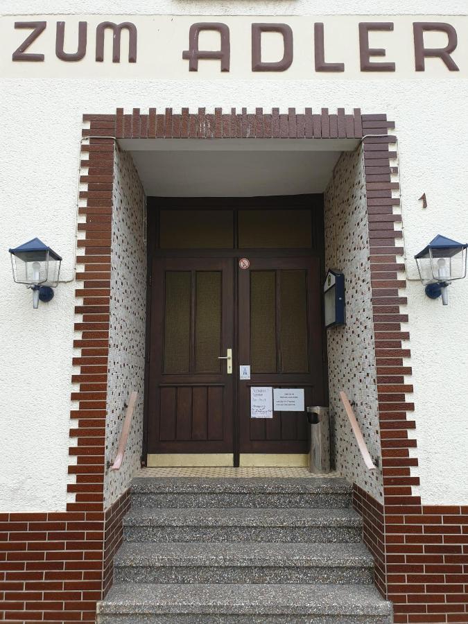 Zum Adler Gasthof 2*